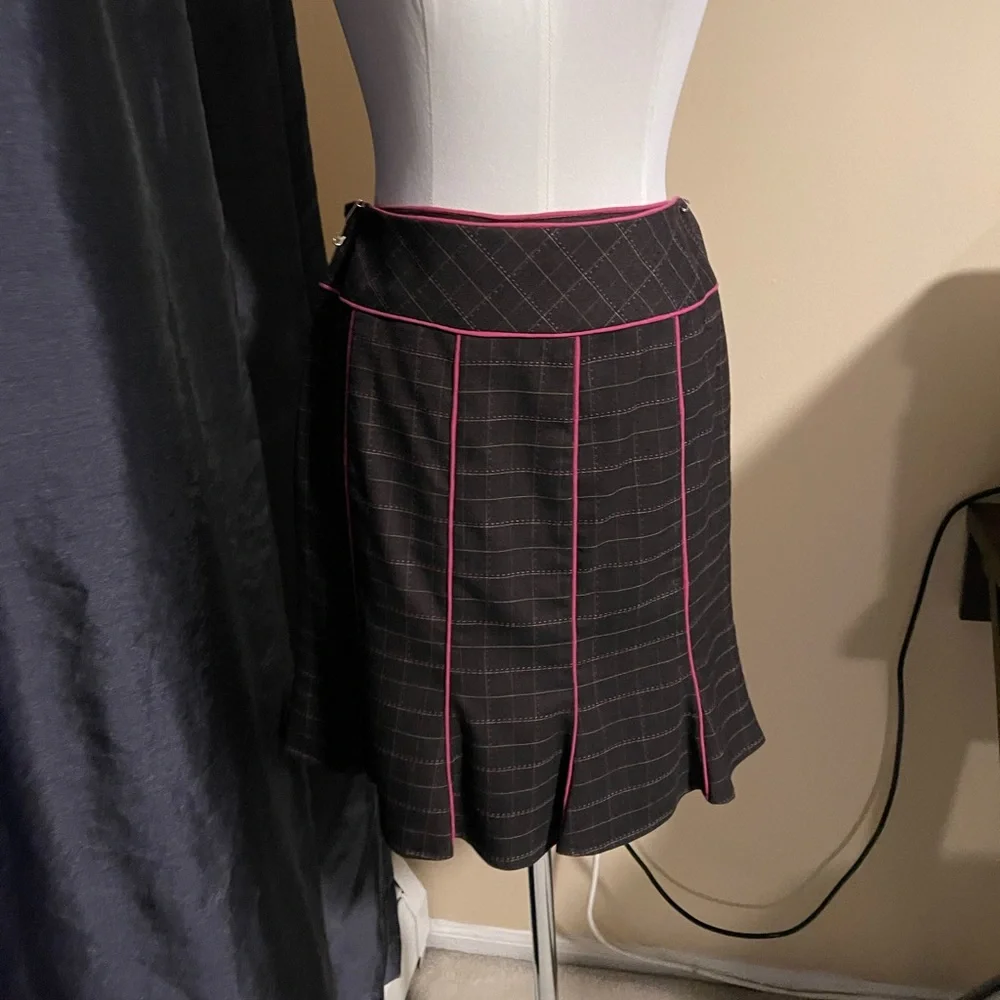Skirt - Picture 3 of 7